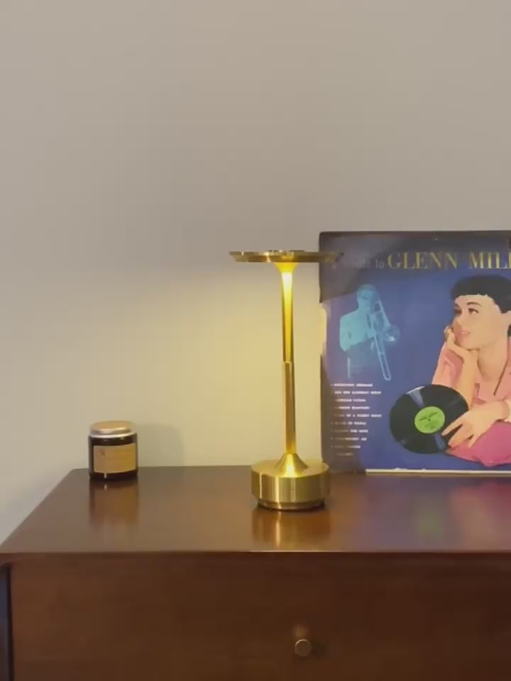 Aurora LED Bordlampe